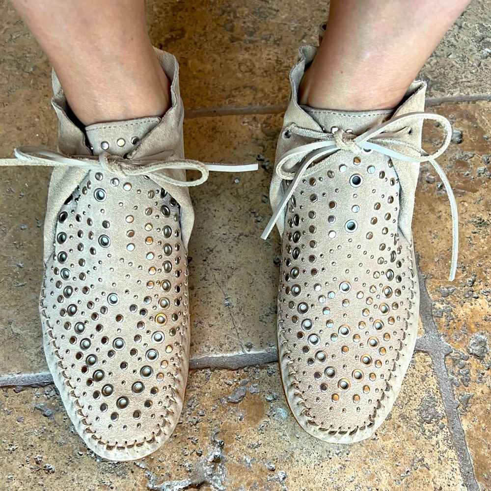 Zara lace up suede bootie